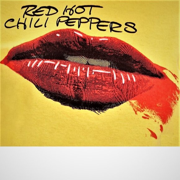 Red Hot Chili Peppers Lipstick rock Official Boyfriend T-Shirt M/L fits L NWT - Picture 2 of 3